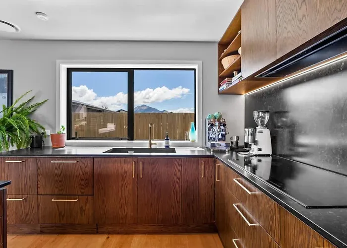 Rua Street Escape Holiday home Wanaka